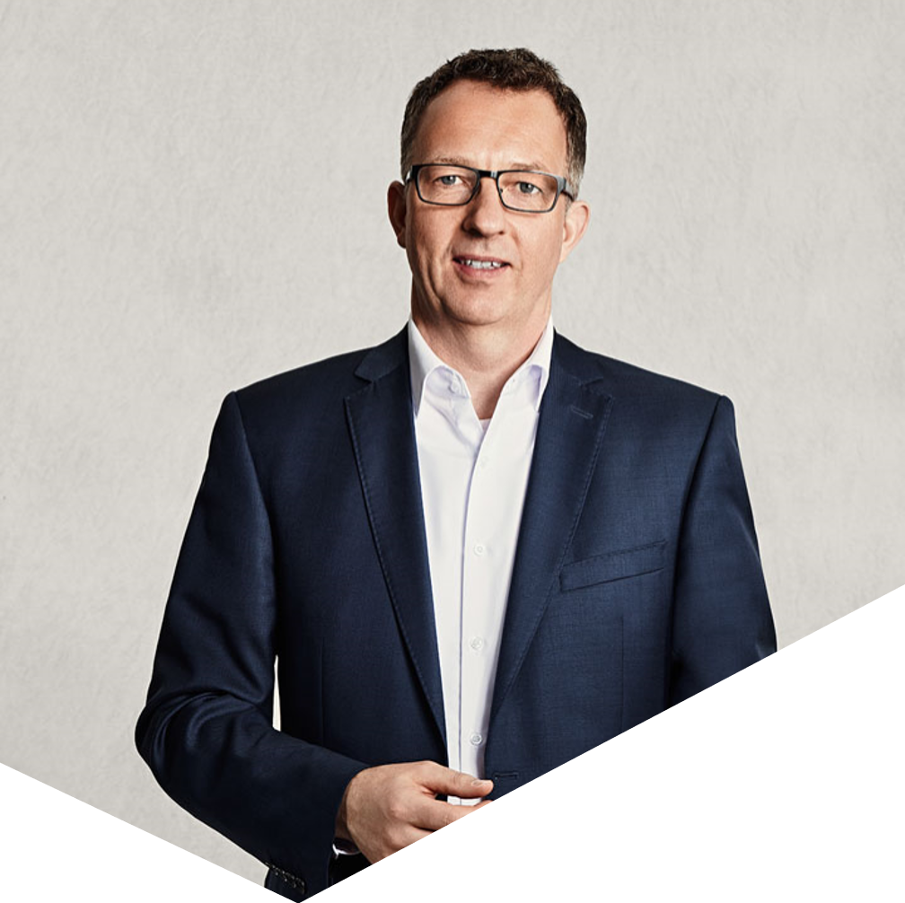 Dr. Ralf Walker