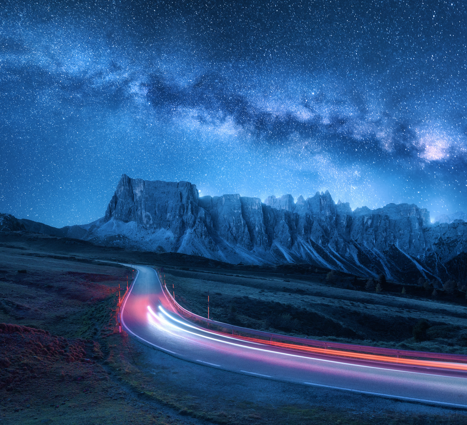 milky-way-over-mountain-road-at-night-in-summer_02.jpg